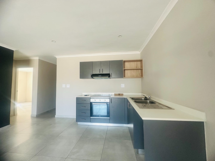  Bedroom Property for Sale in Parklands Western Cape